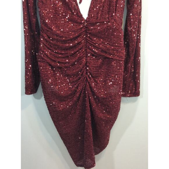 Fashion Nova Finding Love Burgundy Sequin Mini Bodycon Dress Womens Large NWT - Picture 8 of 14
